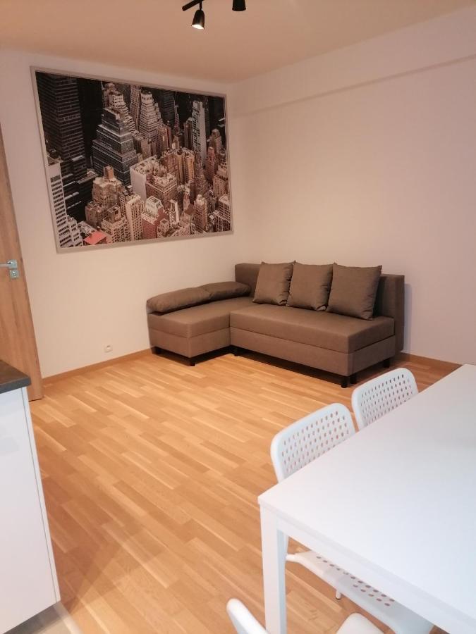 Brand New Two Room Apartment #64 In Elite Rezidence With Free Secure Parking Prag Exteriör bild