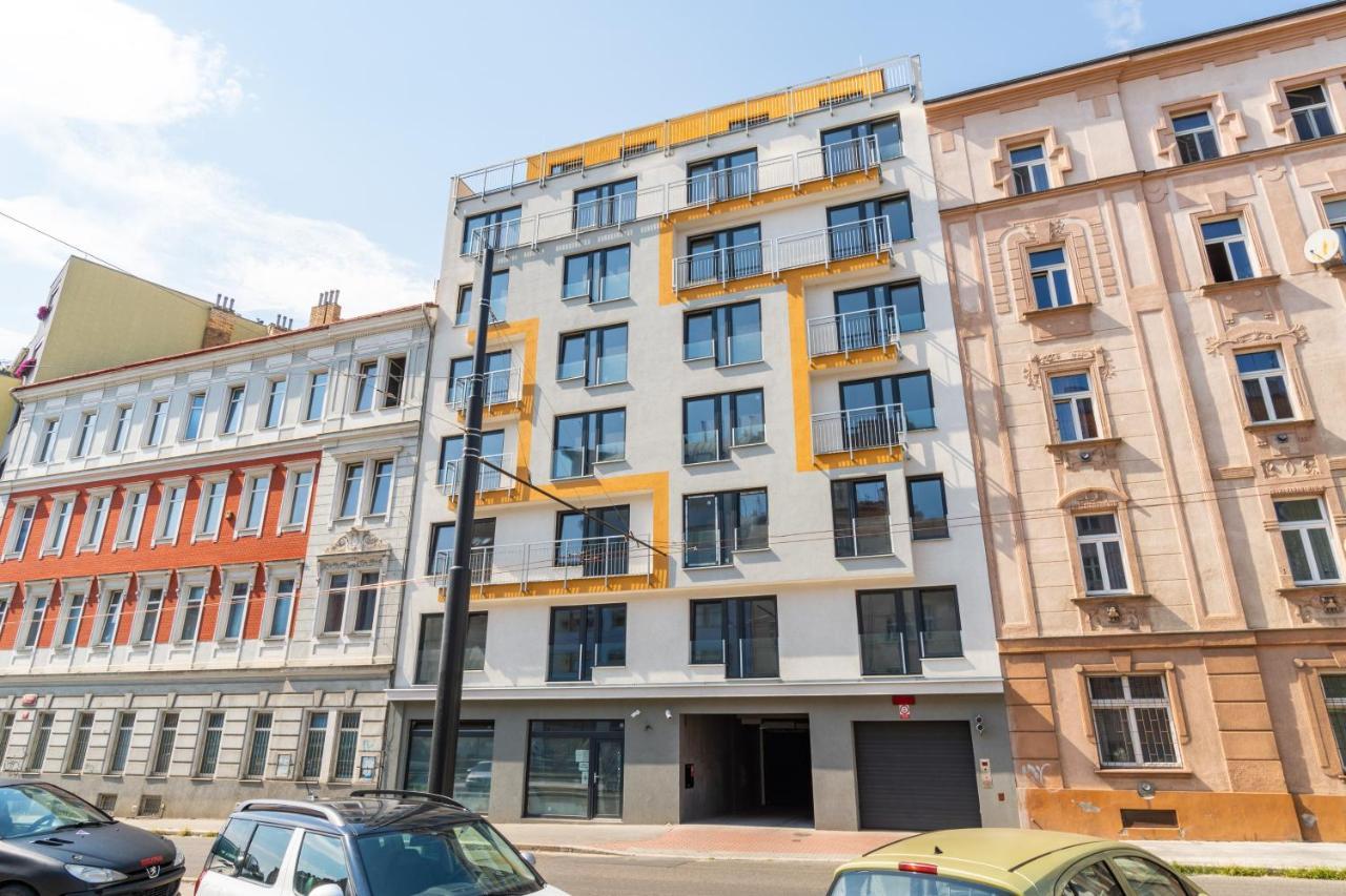 Brand New Two Room Apartment #64 In Elite Rezidence With Free Secure Parking Prag Exteriör bild